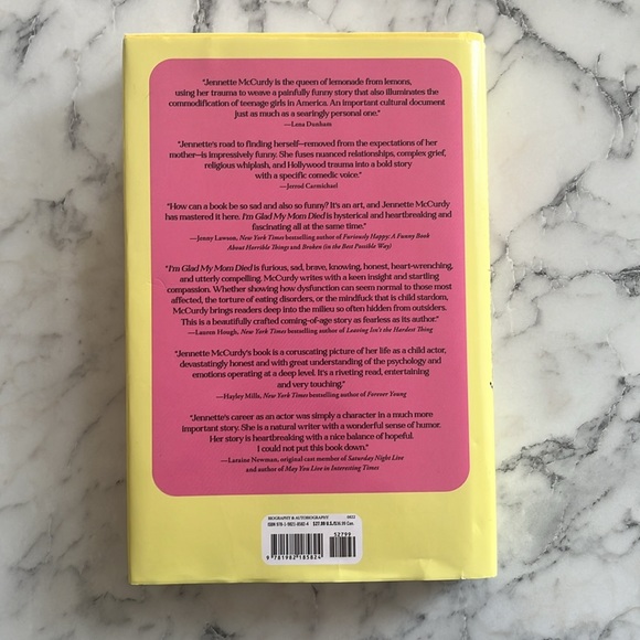 Book “I’m Glad My Mom Died” by Jennette McCurdy - Picture 2 of 5